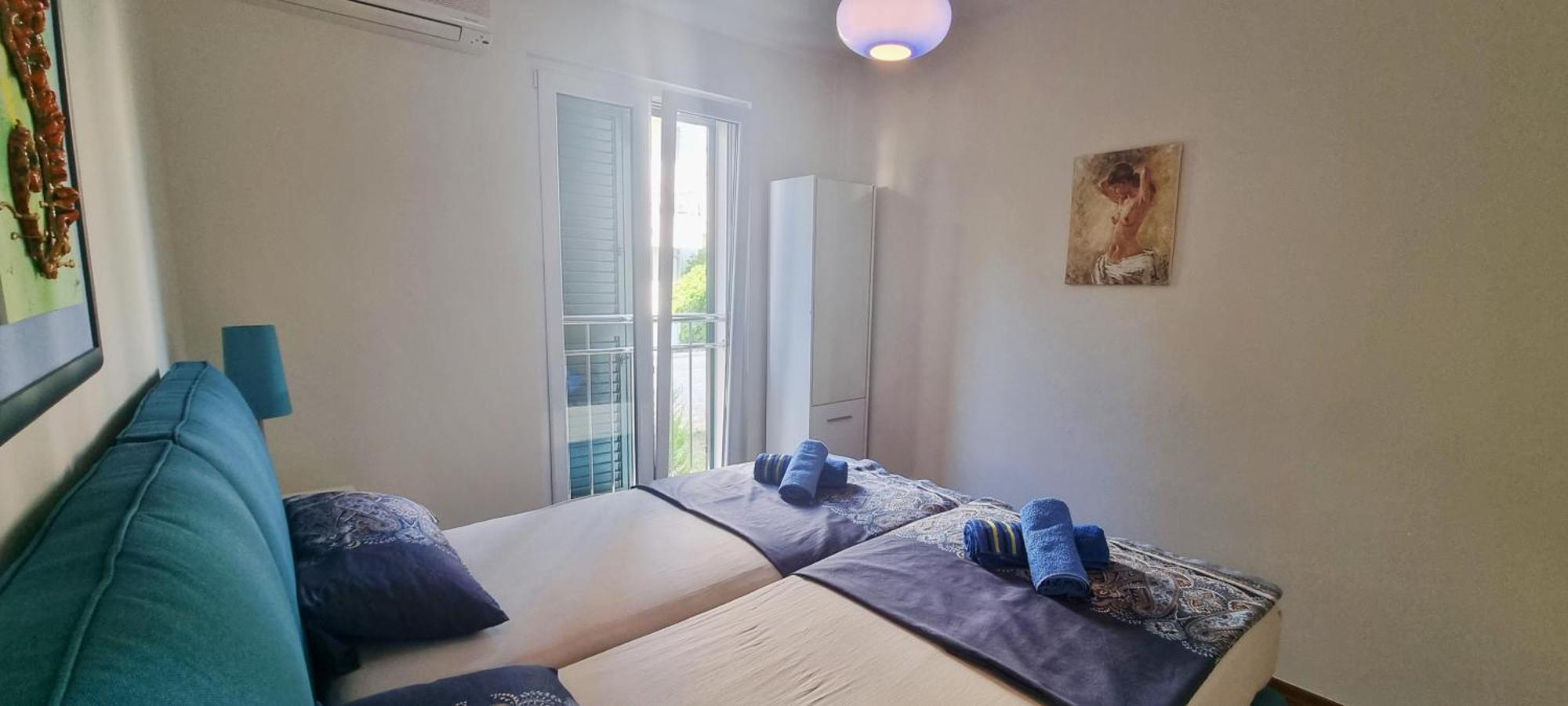 Apartment Zana Novalja Eksteriør bilde